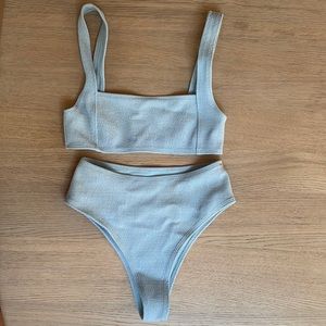 Wanderlust bikini size small cornflower blue. Now ELCE swim.